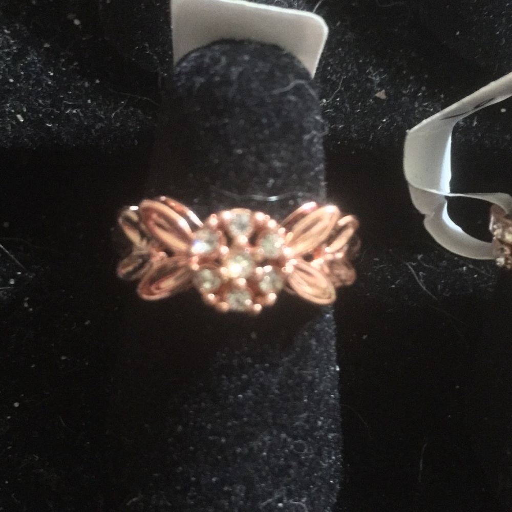 Rings Size 6 - Picture 6 of 7